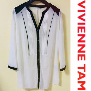 ヴィヴィアンタム(VIVIENNE TAM)の【未着用】シアーブラウス　ヴィヴィアンタム　ロングシャツ　スキッパー　白　黒　M(シャツ/ブラウス(長袖/七分))