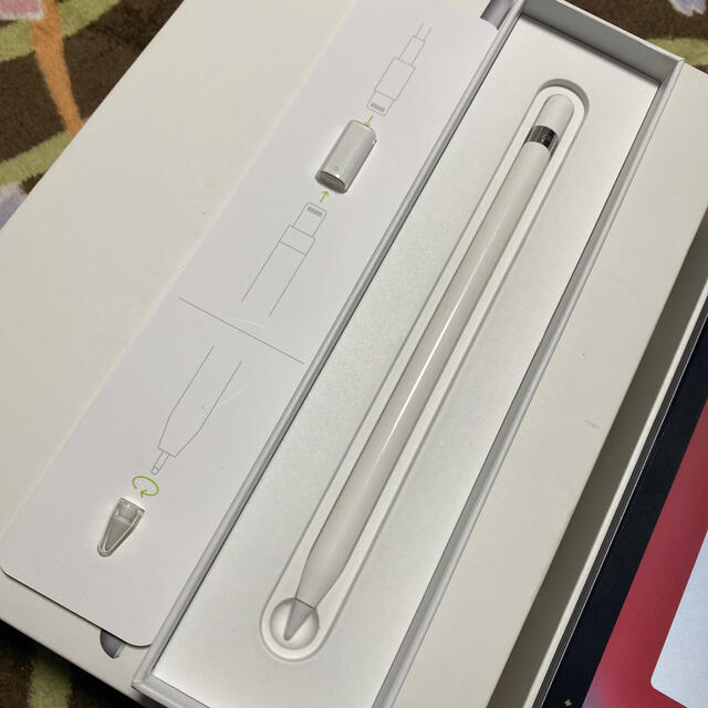 iPad(アイパッド)のiPad 第六 Wi-Fi + cellular & アップルペンシル 第一世代 スマホ/家電/カメラのPC/タブレット(タブレット)の商品写真