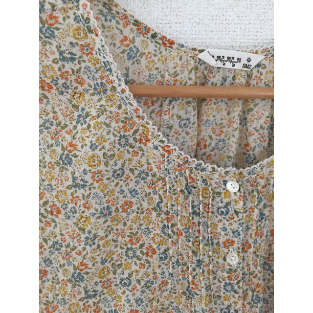 SM2(サマンサモスモス)のSM2✳︎花柄ブラウス レディースのトップス(シャツ/ブラウス(半袖/袖なし))の商品写真