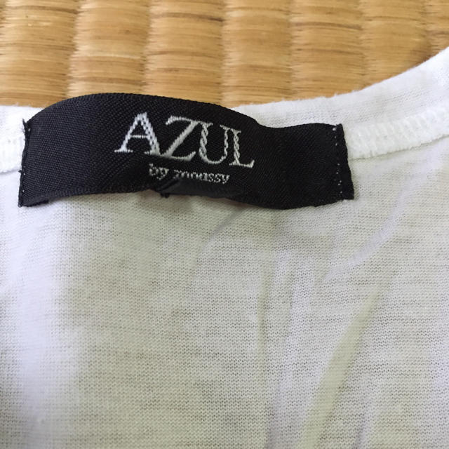 AZUL by moussy(アズールバイマウジー)のフリンジトップス レディースのトップス(Tシャツ(半袖/袖なし))の商品写真