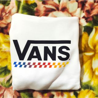 映えるデザインLサイズ‼️ 原価2800円引き‼️ vans王道白パーカー‼️