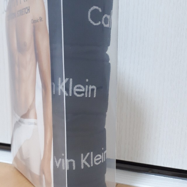 Calvin Klein(カルバンクライン)の【新品】カルバンクライン ローライズボクサーパンツ3枚セット Mサイズ メンズのアンダーウェア(ボクサーパンツ)の商品写真