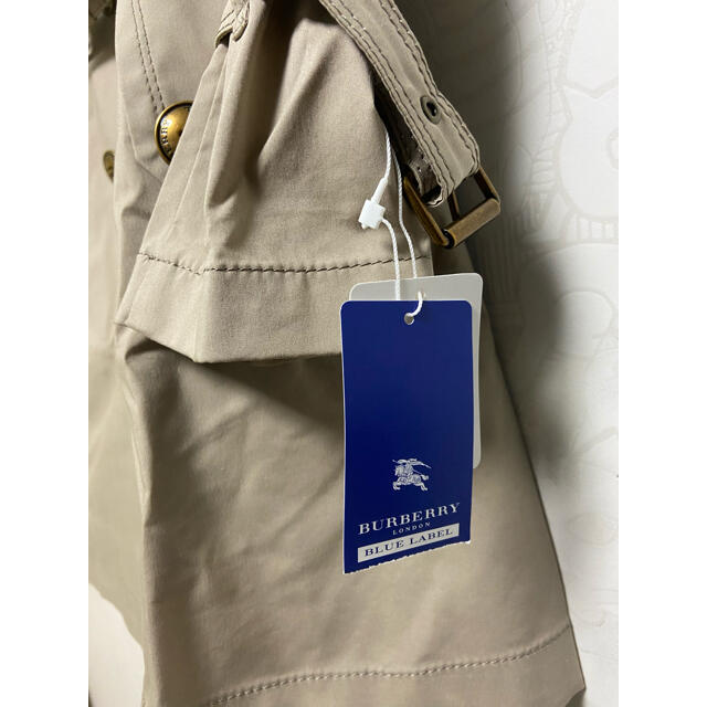 BURBERRY BLUE LABEL(バーバリーブルーレーベル)の新品タグ付き　Burberry London トレンチコート　バーバリー　ノバ レディースのジャケット/アウター(トレンチコート)の商品写真