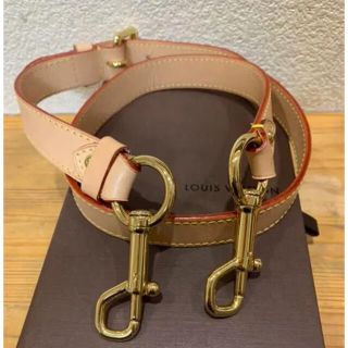 ルイヴィトン(LOUIS VUITTON)の専用です^ ^。ルイヴィトン　ショルダーストラップ(ショルダーバッグ)