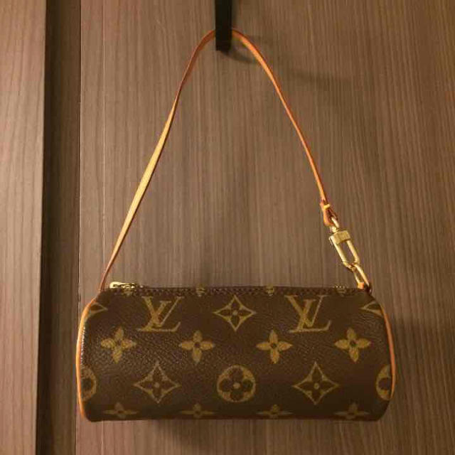 Louis Vuitton　LV ルイヴィトン　パピヨン　ポーチ