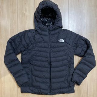 ザノースフェイス(THE NORTH FACE)の美品 ノースフェイス サンダーフーディー (ダウンジャケット)