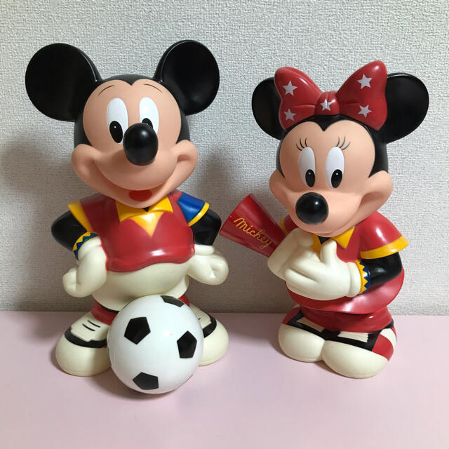 Disney(ディズニー)の激レア 旧三菱銀行のミッキー&ミニーの貯金箱 コインバンク 昭和レトロ  エンタメ/ホビーのコレクション(ノベルティグッズ)の商品写真