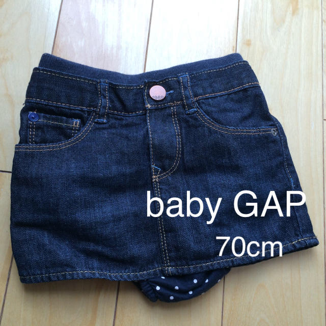 babyGAP(ベビーギャップ)のあかりのお店♡様 デニムスカート キッズ/ベビー/マタニティのベビー服(~85cm)(スカート)の商品写真