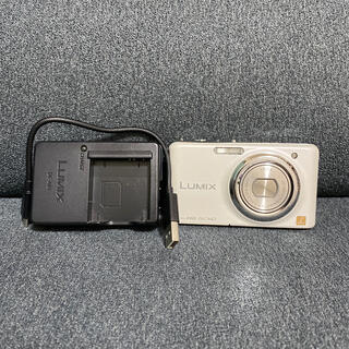 パナソニック(Panasonic)のLUMIX  DMC-FX77(コンパクトデジタルカメラ)