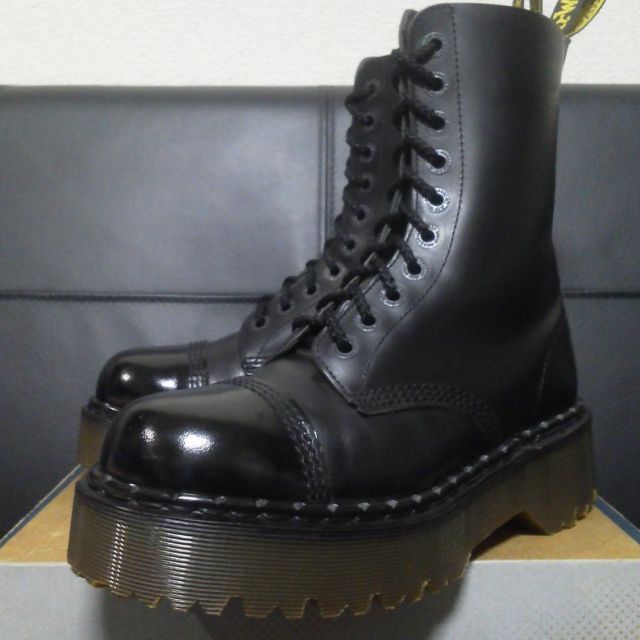 専用】Dr.Martens 英国製 クレイジーボム UK7 厚底 10ホール-