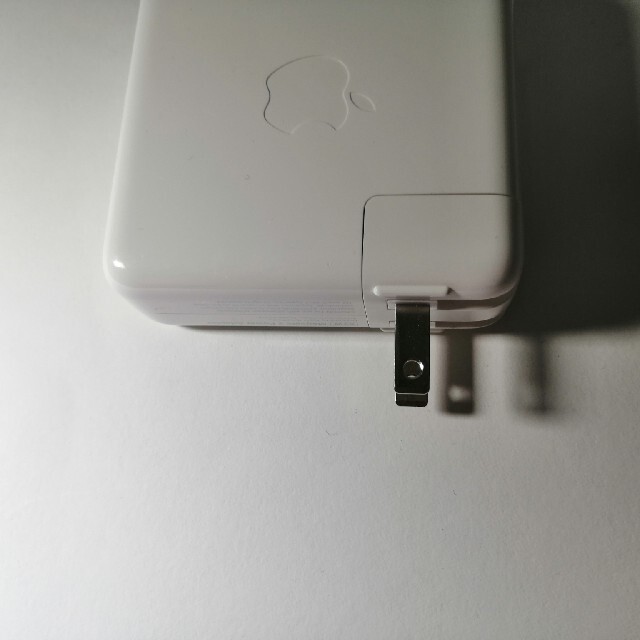Mac (Apple)(マック)のApple Mac 純正電源85W MagSafe2 PowerAdapter スマホ/家電/カメラのPC/タブレット(PC周辺機器)の商品写真