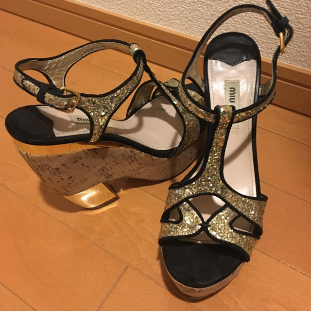 miumiu(ミュウミュウ)のさき様専用 レディースの靴/シューズ(サンダル)の商品写真