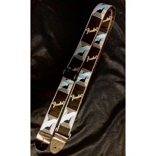 フェンダー(Fender)のFender 定番ギターストラップ 中古美品(ストラップ)