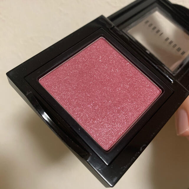 BOBBI BROWN(ボビイブラウン)のボビイブラウン チーク アイシャドウ シマーブラッシュ プラムワイン ラメ コスメ/美容のベースメイク/化粧品(チーク)の商品写真