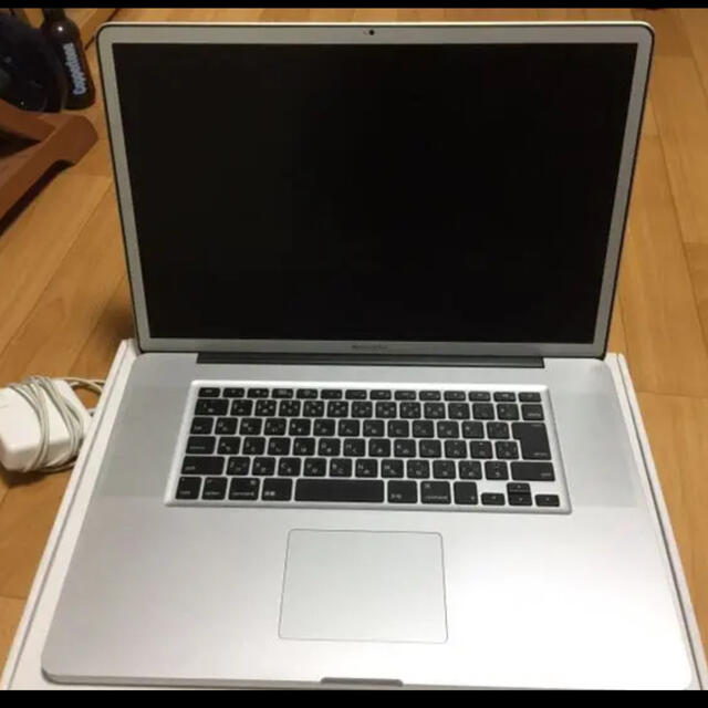 MacBook Pro 17インチ Core i7 /2.3GHz/16GB