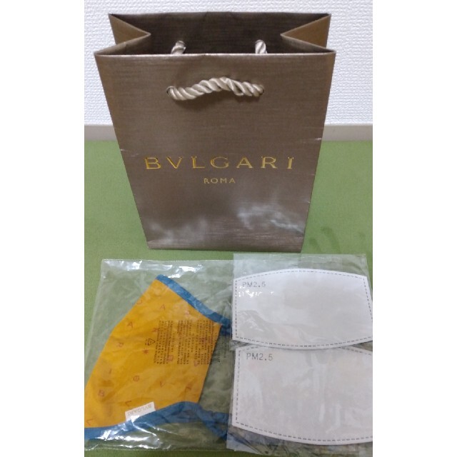 BVLGARI(ブルガリ)のブルガリファッションマスク　非売品 レディースのファッション小物(その他)の商品写真