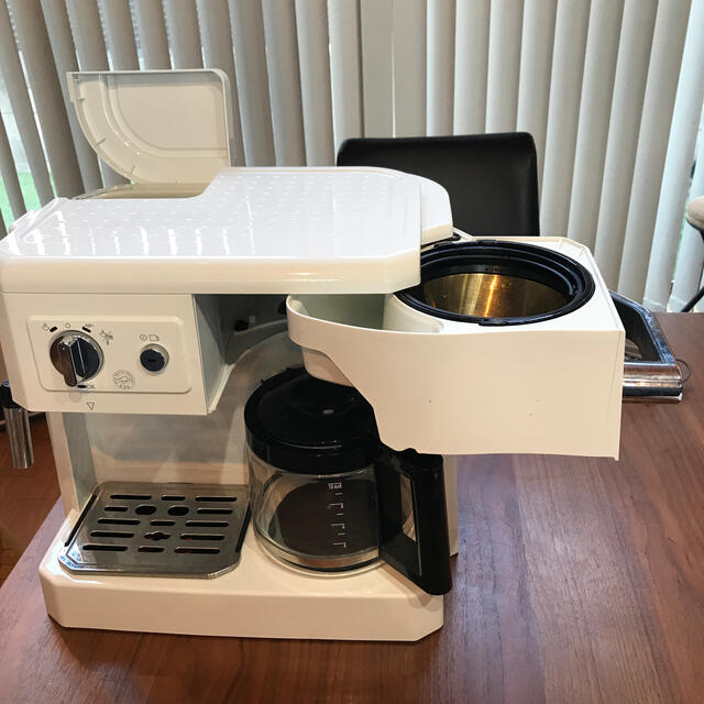 DeLonghi(デロンギ)の【toshiさん専用】コンビコーヒーメーカー（エスプレッソマシン機能あり） スマホ/家電/カメラの調理家電(エスプレッソマシン)の商品写真