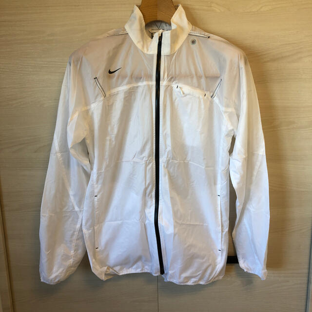 NIKE(ナイキ)の★4567様★専用NIKEメンズウィンドブレーカー（M） メンズのジャケット/アウター(ナイロンジャケット)の商品写真