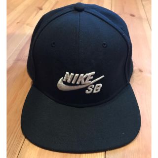 ナイキ(NIKE)のNIKE SB キャップ　黒　ブラック(キャップ)