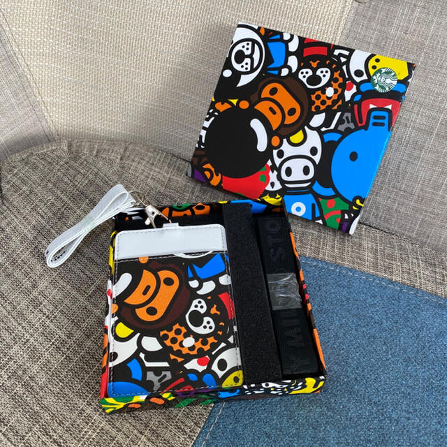 A BATHING APE(アベイシングエイプ)の香港スターバックス限定 マイロ コラボ エイプ カードケース定期パスモスイカ レディースのファッション小物(名刺入れ/定期入れ)の商品写真