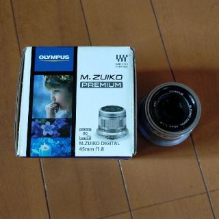 オリンパス(OLYMPUS)のOLYMPUS M45F1.8 シルバー　zuiko 単焦点レンズ(レンズ(単焦点))