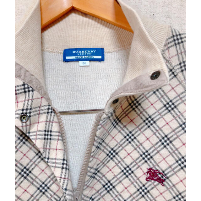 BURBERRY BLUE LABEL(バーバリーブルーレーベル)のBURBERRY ブルゾン  レディースのジャケット/アウター(ブルゾン)の商品写真