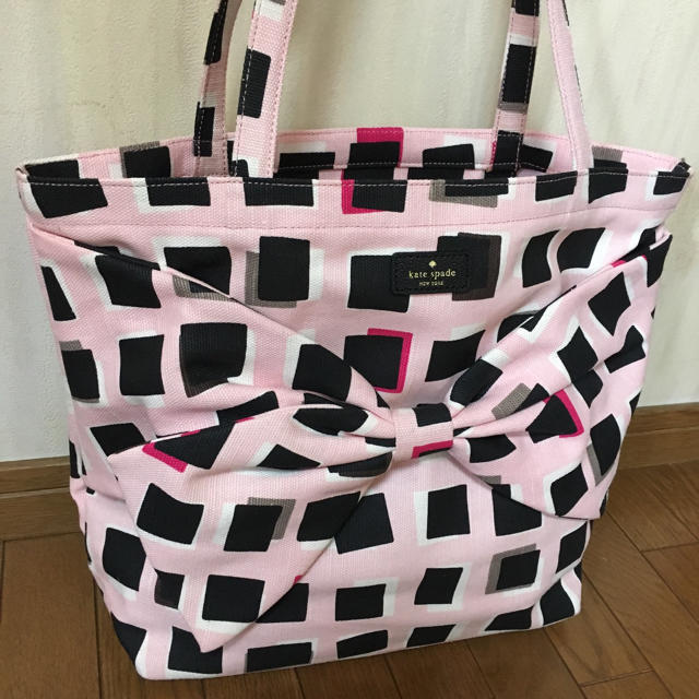 kate spade new york(ケイトスペードニューヨーク)のるる♡らぶ様 ７日まで専用୨୧˙˳⋆﻿ レディースのバッグ(トートバッグ)の商品写真