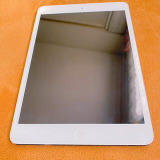 アイパッド(iPad)のiPad mini 初代　16G Wi-Fiモデル(タブレット)
