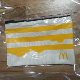 マクドナルド福袋 スクエアポーチ(ノベルティグッズ)