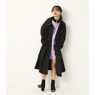 ラグナムーン(LagunaMoon)の新品タグ付きNYLON LONG COAT／ラグアジェム（LAGUA GEM）(ロングコート)