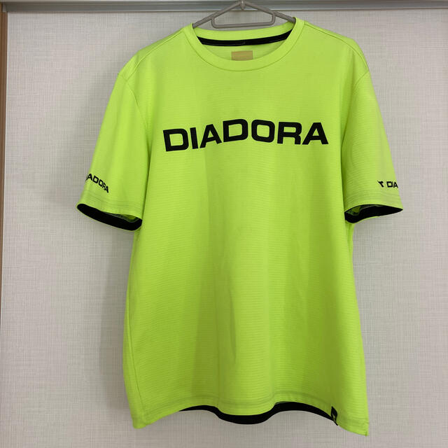 DIADORA(ディアドラ)のDIADORA シャツ スポーツ/アウトドアのサッカー/フットサル(ウェア)の商品写真