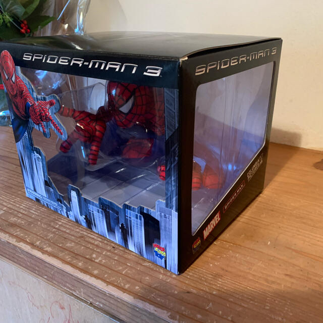 VCD スパイダーマン赤一体と黒一体 | visitsantaflavia.it