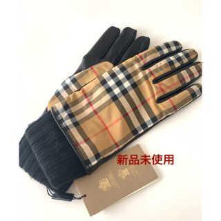 バーバリー(BURBERRY)の【新品未使用】バーバリー　グローブ(手袋)