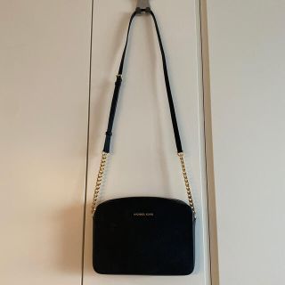 マイケルコース(Michael Kors)の//MICHAEL KORS//ショルダーストラップバッグ☆黒(ショルダーバッグ)