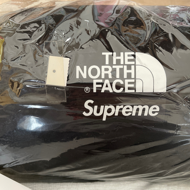 Supreme(シュプリーム)のsupreme north face nuptse blanket スポーツ/アウトドアのアウトドア(寝袋/寝具)の商品写真