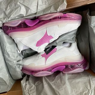 バレンシアガ(Balenciaga)の正規品 新品 バレンシアガ トリプルS Triple S クリアソールスニーカー(スニーカー)