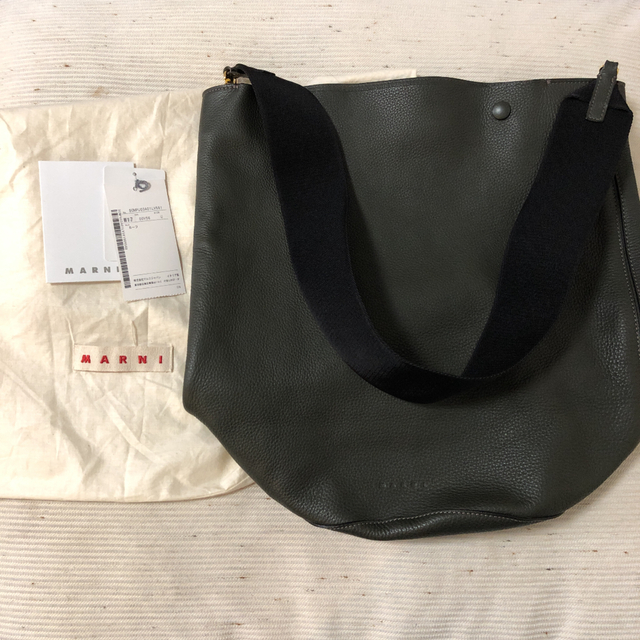 お値下げ　MARNI  バケツ型　ショルダーバッグ 3