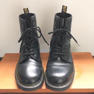 ドクターマーチン(Dr.Martens)のDr.martens 1460 8ホールブーツ　ドクターマーチン (ブーツ)