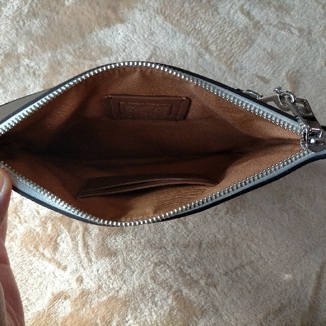 COACH - COACH スターウォーズ コラボ ポーチ クラッチバッグの通販 by