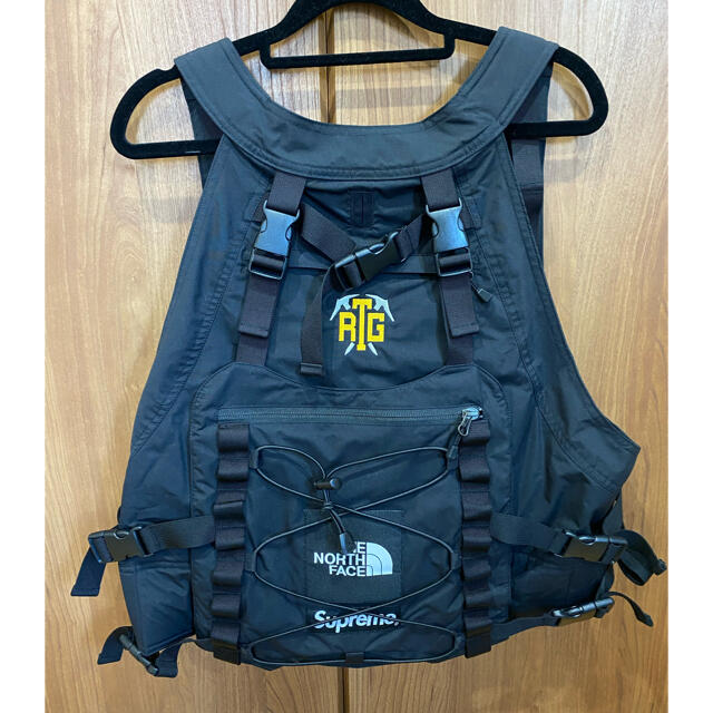 Supreme(シュプリーム)のSupreme / THE NORTH FACE RTG Vest M メンズのトップス(ベスト)の商品写真