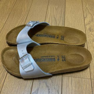 ビルケンシュトック(BIRKENSTOCK)のビルケンシュトック　シルバー　サンダル(サンダル)