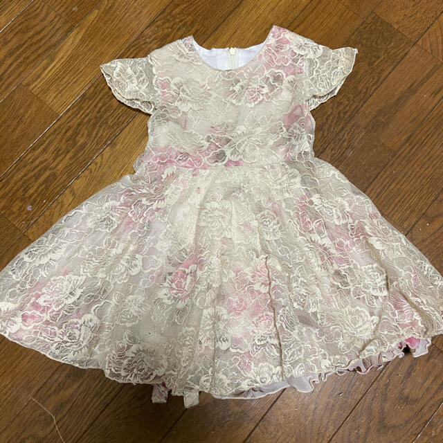 ドレス　花柄 キッズ/ベビー/マタニティのキッズ服女の子用(90cm~)(ドレス/フォーマル)の商品写真