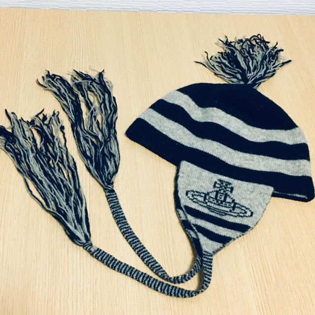 【ほぼ新品】Vivienne Westwood 耳あて付きニット帽 | フリマアプリ ラクマ 【ほぼ新品】Vivienne Westwood 耳あて付きニット帽 | フリマアプリ ラクマ