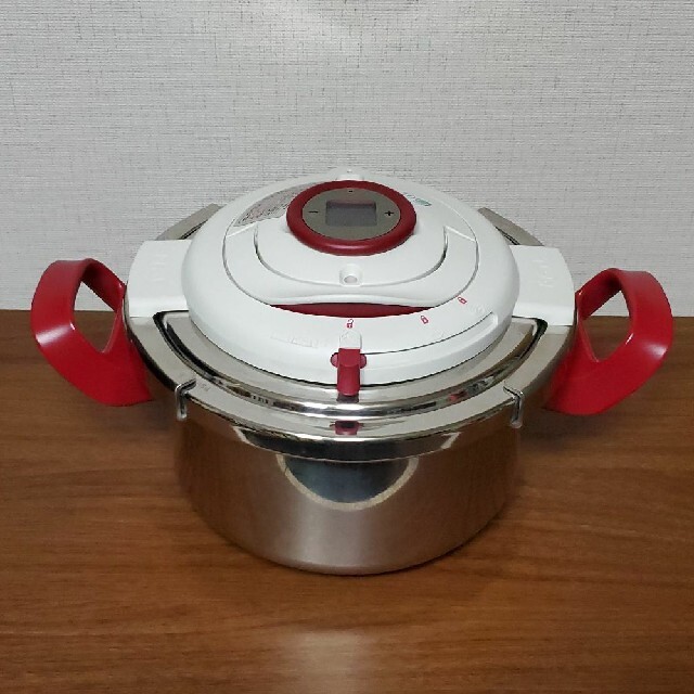 圧力鍋T-fal  IH対応  圧力鍋  クリプソ アーチ タイマー4.5L