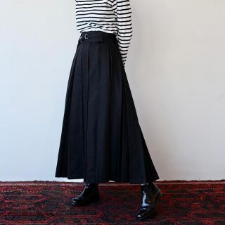 ヤエカ(YAECA)のsuper tuck long skirt / fou fou(ロングスカート)