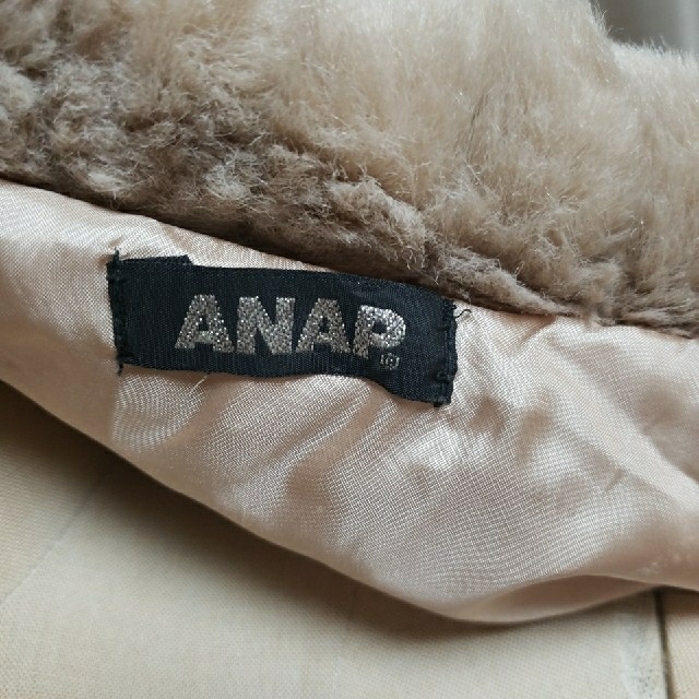 ANAP(アナップ)のファーコート レディースのジャケット/アウター(毛皮/ファーコート)の商品写真