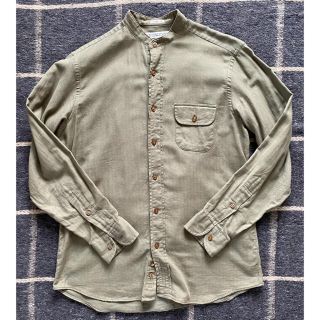 インディビジュアライズドシャツ(INDIVIDUALIZED SHIRTS)のINDIVIDUALIZED SHIRTS ノーカラーシャツ　 オリーブ(シャツ)