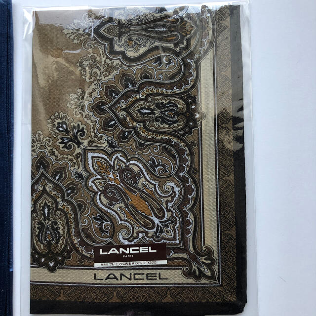 LANCEL(ランセル)の紳士　ハンカチ　2枚セット　新品未使用品 メンズのファッション小物(ハンカチ/ポケットチーフ)の商品写真