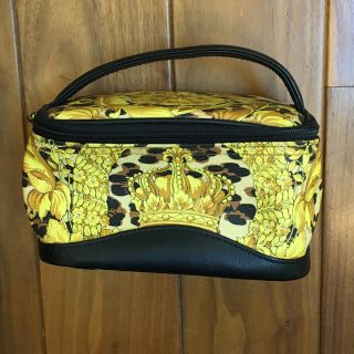 VERSACE - VERSACE 化粧ポーチの通販 by shimn's shop｜ヴェルサーチ