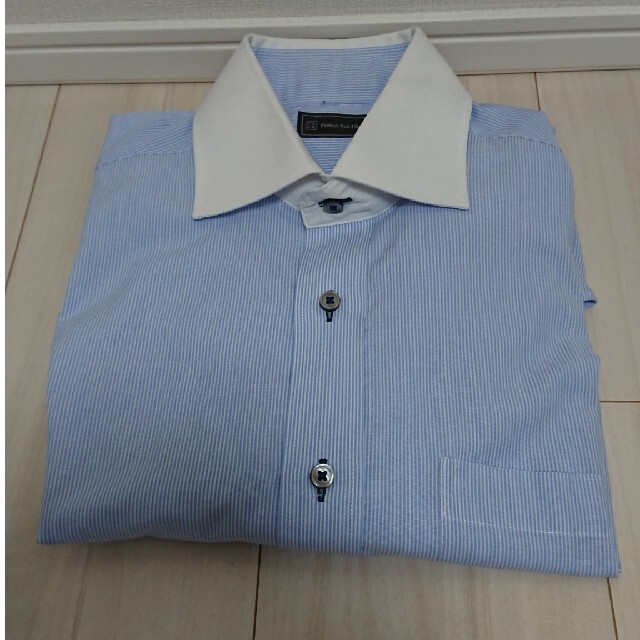 ORIHICA(オリヒカ)のビジネスシャツ3枚セット オリヒカ スーツセレクト P.S.FA Sサイズ相当 メンズのトップス(シャツ)の商品写真
